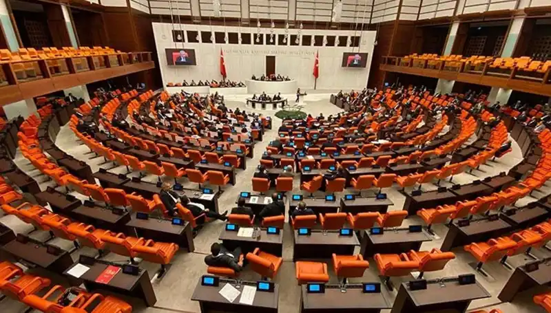 Emekli İkramiyeleri İçin TBMM'de Beklenen Düzenleme Hayata Geçiyor!