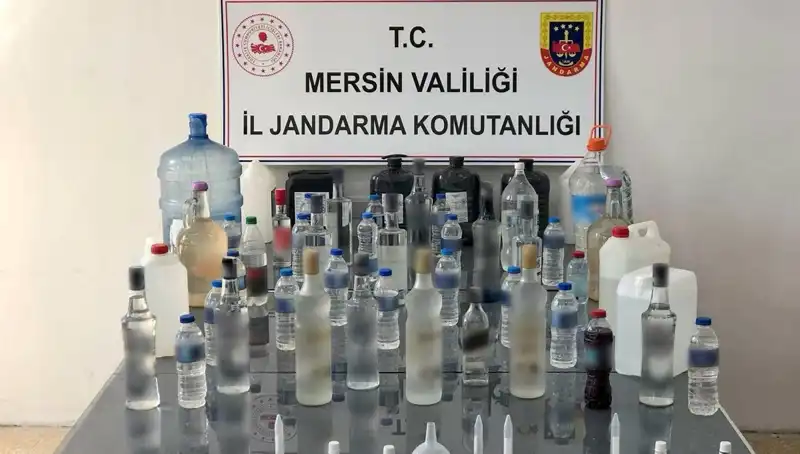 Sahte İçki Üreticileri Polisin Operasyonuyla Suçüstü Yakalandı