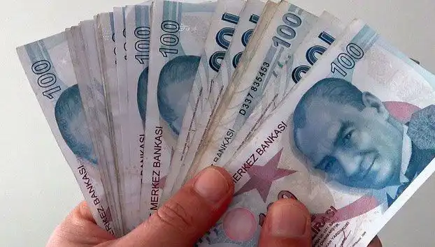 Emekli Bayram İkramiyesi Zammı: 2025'te Ne Bekleniyor?