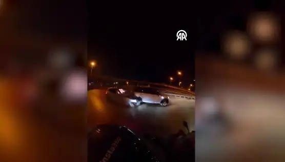 Kadıköy'de Kaza Anı Kask Kamerasına Yansıdı: O Anlar Şaşkınlık Yarattı