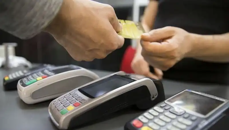 Kartlı Harcamalarda Gizli Artış: Finansal Sağlığınızı Tehdit Eden Faktörler
