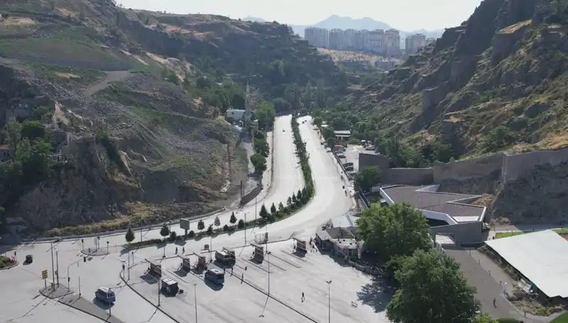 Kurban Bayramı'nda Ankara Sokaklarında Huzur: Neden Bu Kadar Boş?