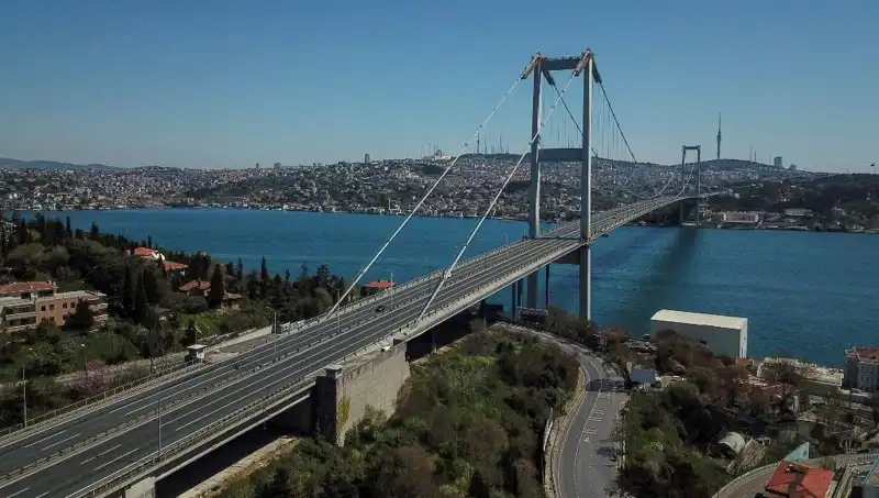 İstanbul'daki Deprem, Köprü ve Tünelleri Etkiledi Mi? Uraloğlu'ndan Açıklama