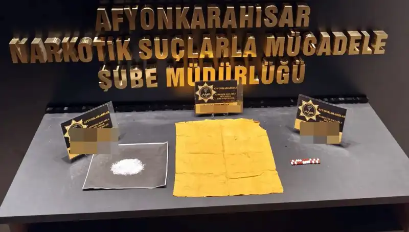 Afyonkarahisar’da Gerçekleştirilen Uyuşturucu Operasyonunda 3 Kişi Tutuklandı