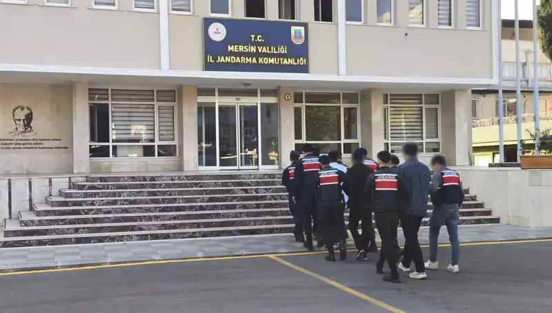 Silahlı Gasp Çetesi Çökertildi: 7 Şüpheli Adalet Önüne Çıkarıldı!