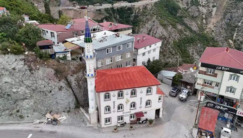 Yurdun Dört Bir Yanından Çelik Minare Siparişlerinde Patlama Yaşanıyor
