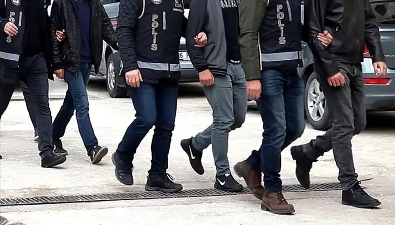 Ankara ve Antalya’da Fuhuş, Tehdit ve Gasp Operasyonu: 20 Şüpheli Yakalandı
