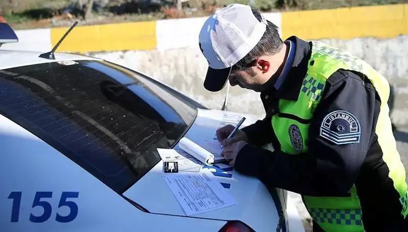 Drift Yapan Sürücüye 47 Bin Lira Ceza: Trafik Kuralları İhlal Edildi