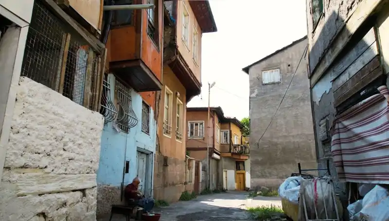 Ankara'nın Tarihi Yahudi Mahallesi: Hoşgörünün İfadesi Zamana Direniyor