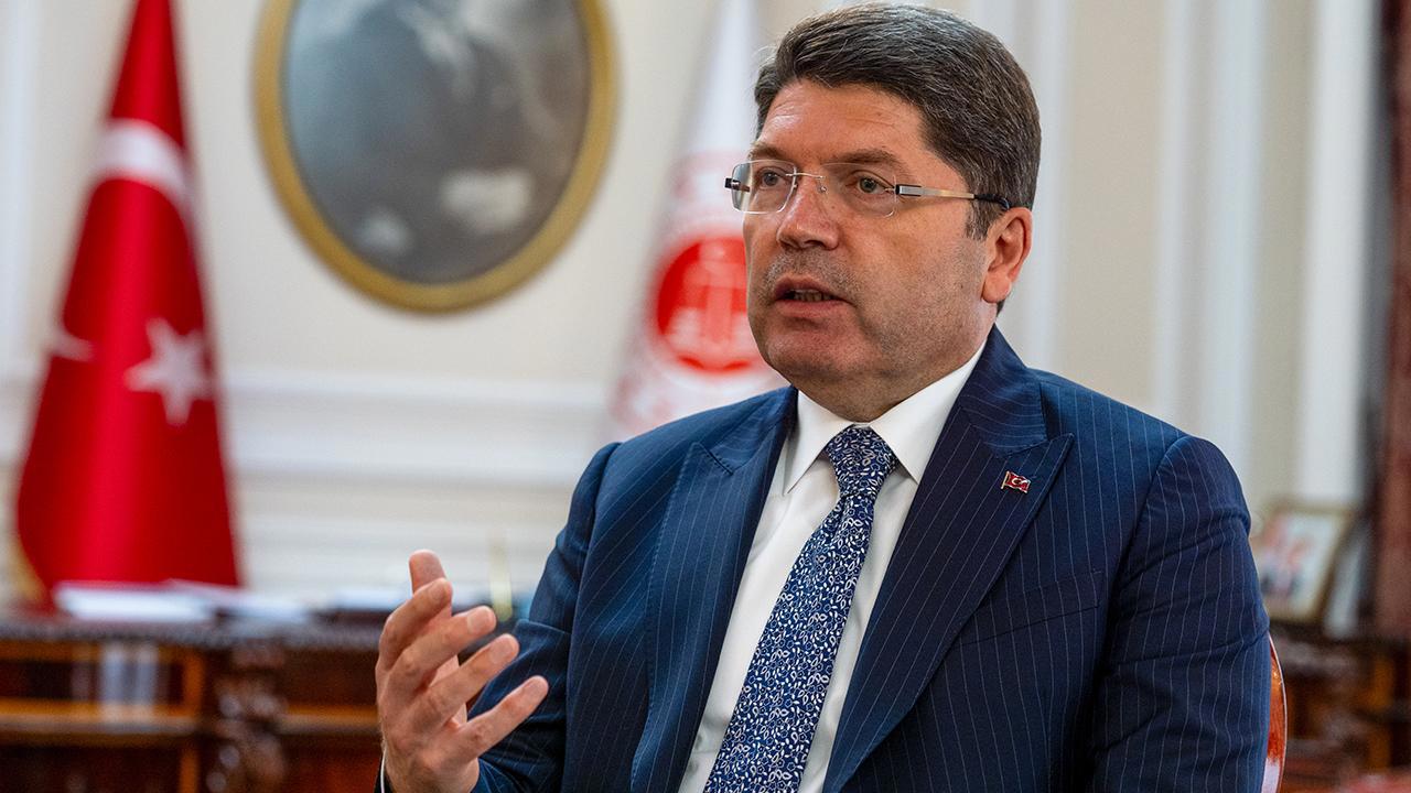 Bakan Tunç'tan Yargıya Tehditkar Açıklamalara Tepki