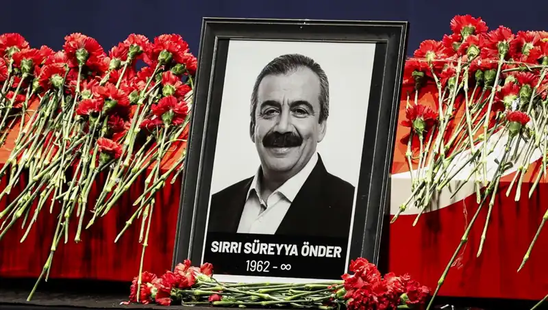 Meclis'te Sırrı Süreyya Önder Anması: Hatıralar ve Anılar Yeniden Canlandı