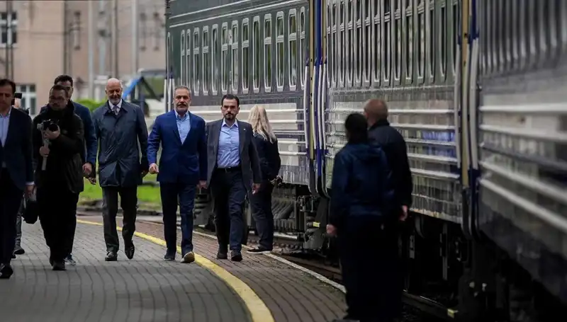 Dışişleri Bakanı Fidan'ın Ukrayna Temasları: Barış ve İşbirliği Mesajı