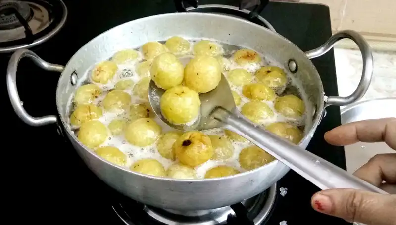 C Vitamini Farkıyla Enerjinizi Artırın: Aç Karnına 1 Bardak Yeter!