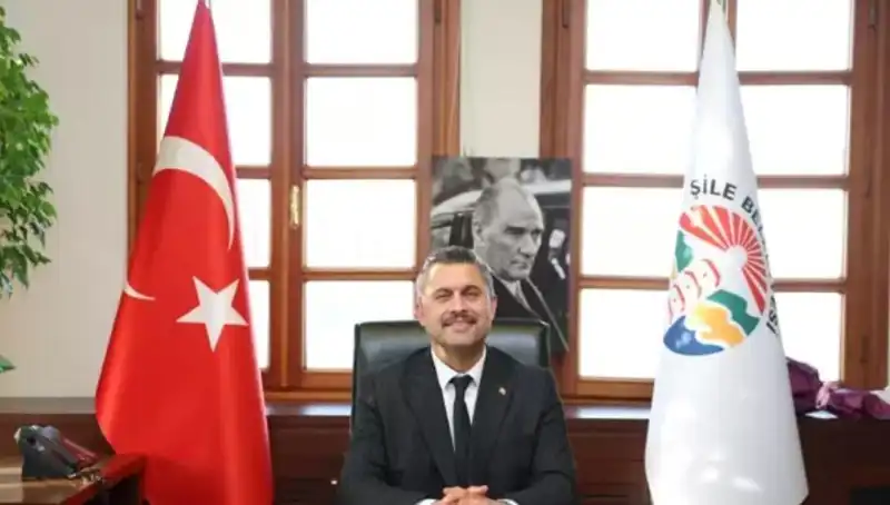 Şile Belediye Başkanı Özgür Kabadayı'nın Başarılarla Dolu Kariyeri