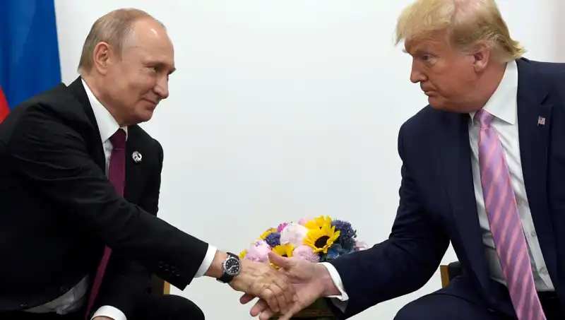 Putin ve Trump'tan Sürpriz Telefon Görüşmesi: Gerginlikler Nasıl Aşılacak?