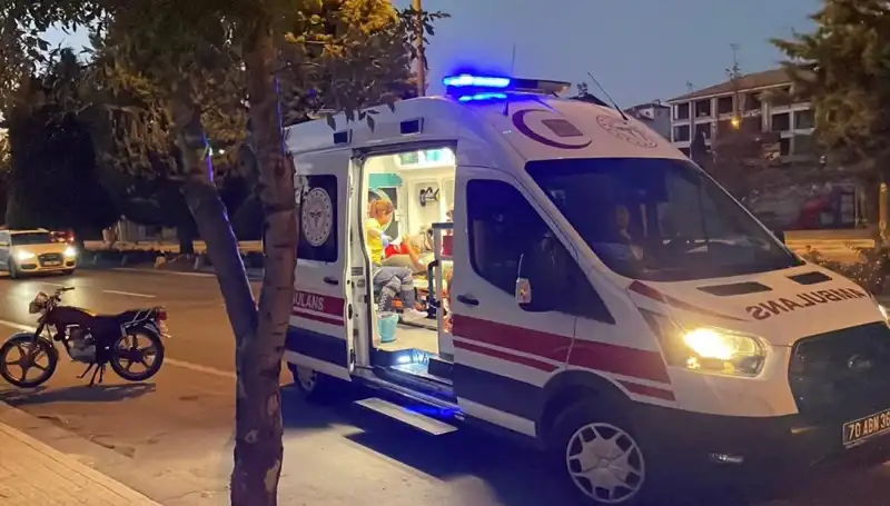 Otomobilin Çarptığı Motosiklet 70 Metre Sürükleyerek Sürücüsü Kaçtı