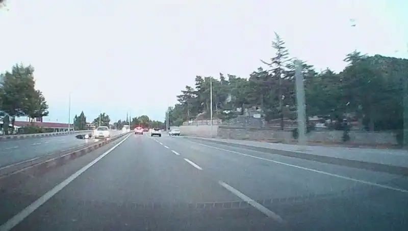 Otomobil ve Motosiklet Çarpıştı, 1 Kişi Hastanelik Oldu