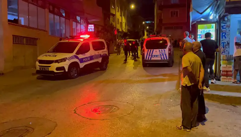 Firari Hükümlünün Yakalanmasını Engellemek İçin Polisi Yaraladılar!