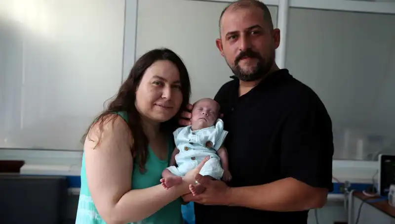 800 Gram Doğum Ağırlığıyla Gelen Hayat: Bebeğin Zorlu Mücadelesi