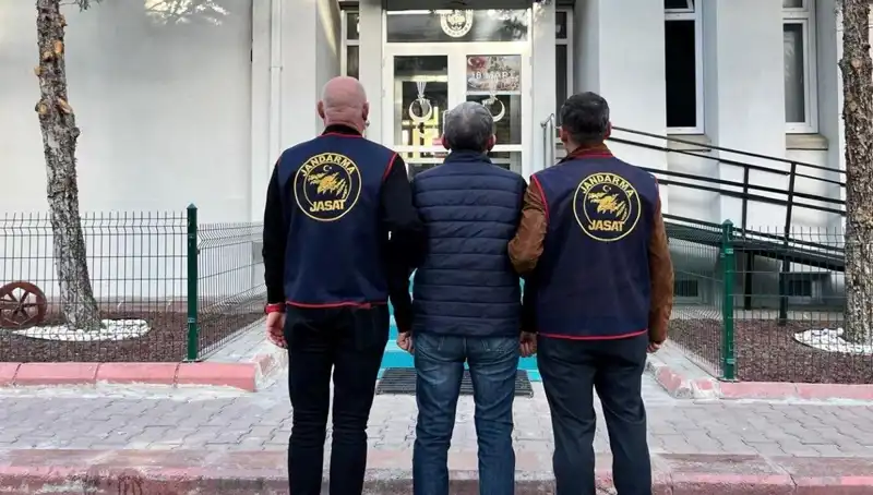 MİT TIR’larının O Emniyet Müdürü Şimdi Nerede? Firari FETÖ'cü Yakalandı!