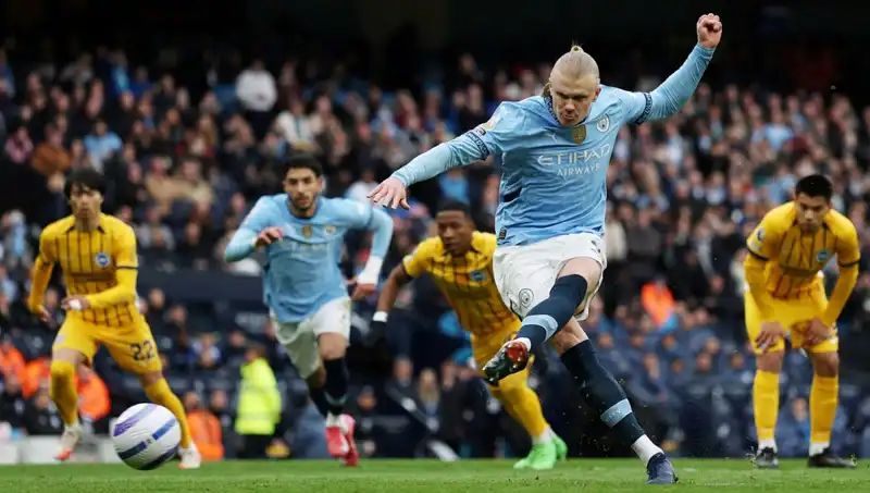Manchester City Yıldızı Haaland'dan Camiaya Kötü Haber Geldi