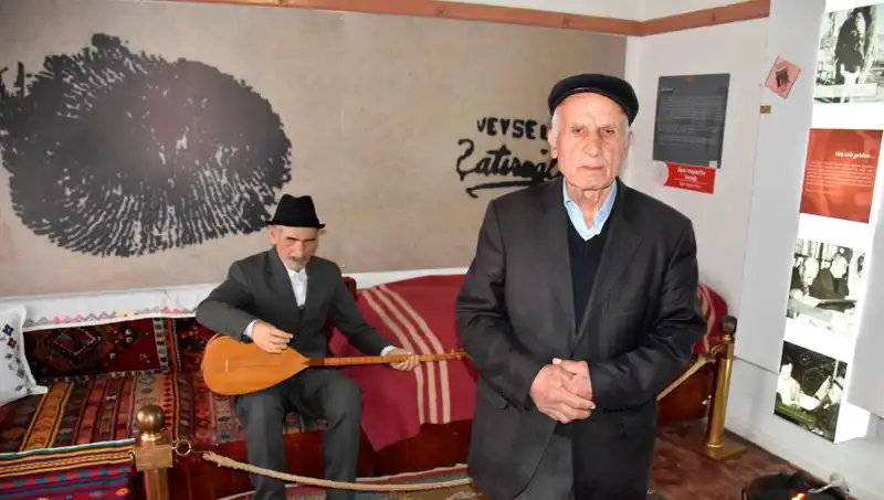 Aşık Veysel'in Hayatı ve Görülmemiş Yüzü: "Ben Asıl Şimdi Kör Oldum"
