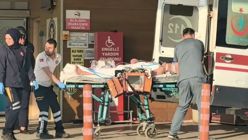 Sahte Alkol Faciası: Birçok Kişi Komaya Girdi, Hayatlar Tehlikede!