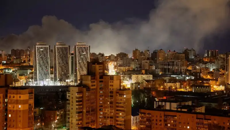 Ukrayna'da Şok Saldırı: Rusya'nın Kiev'e Yönelik Bombardımanı ve Yaralanmalar