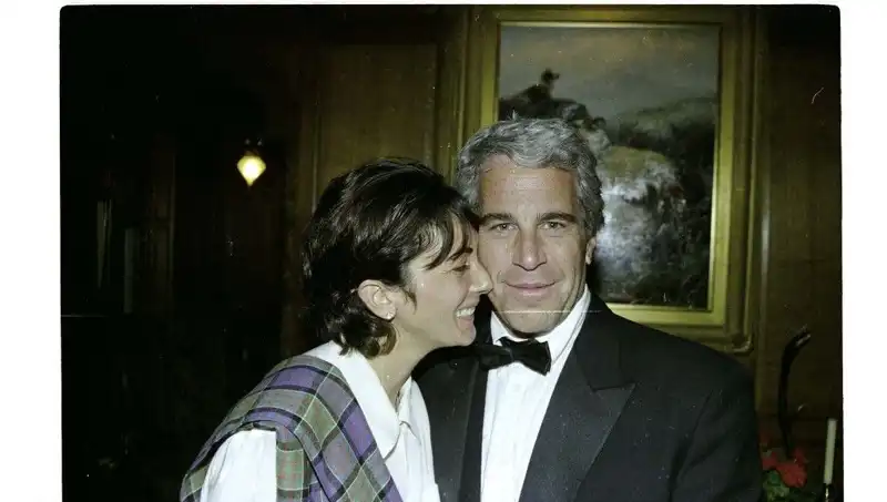Ghislaine Maxwell'den Şok İfşalar: Epstein Skandalında 100 İsim Açıklanıyor!