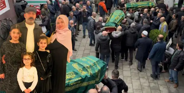 Rize’deki Duygusal Veda: Strasbourg’da Hayatını Kaybeden Kız Kardeşler