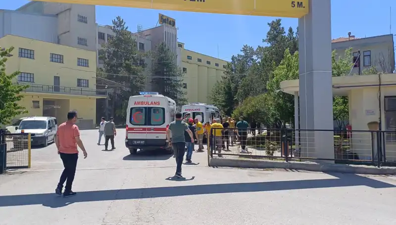 Çorum'un Un Fabrikasında Korkutan Patlama: 10 Yaralı!