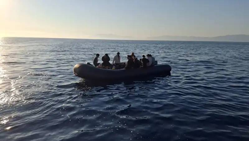 Ayvacık'ta Düzensiz Göçmenlerin Kurtarılması: Uyuşturucu İle İlişkilendiren Skandal!