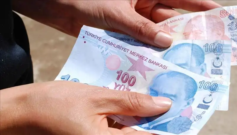 Emekli Promosyonlarında 2025 İçin Rekabet Alevleniyor: En Yüksek Tutarlar!