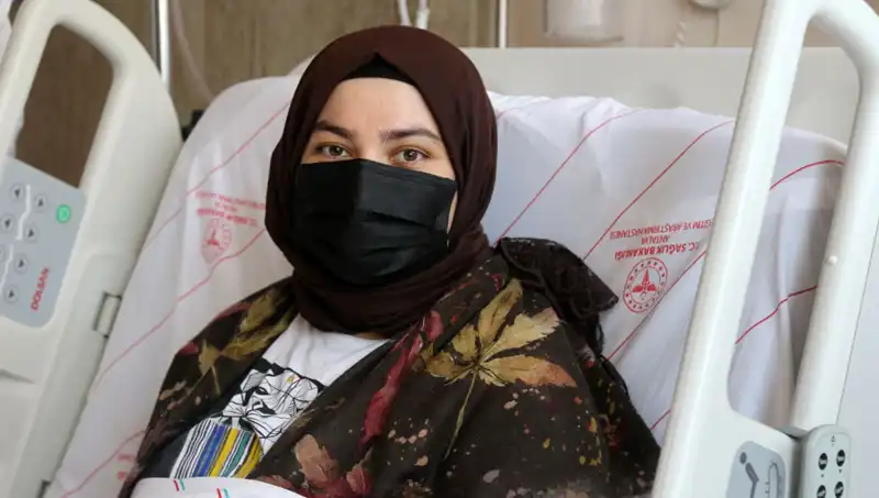 Bitki Çaylarının Tehlikeleri: Karaciğer Nakli ile Hayata Dönüş
