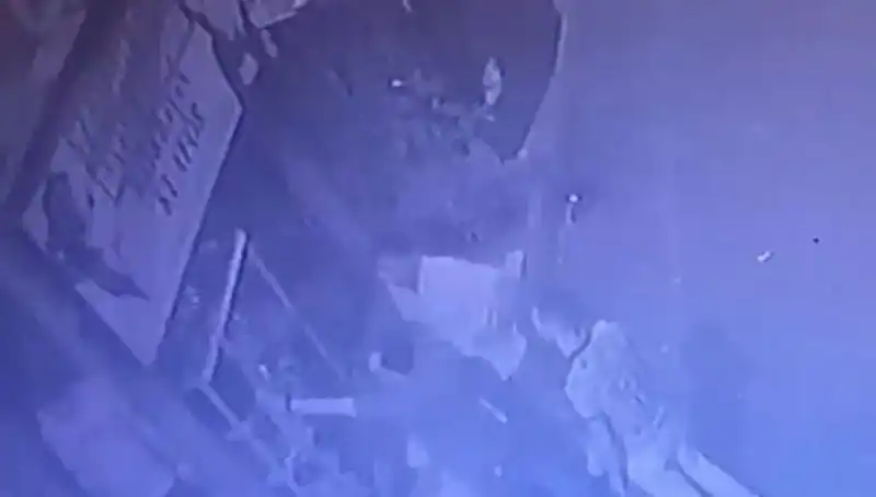 Beyoğlu'nda Yer Kavgası: Ölümle Sonlanan Dayak Olayı
