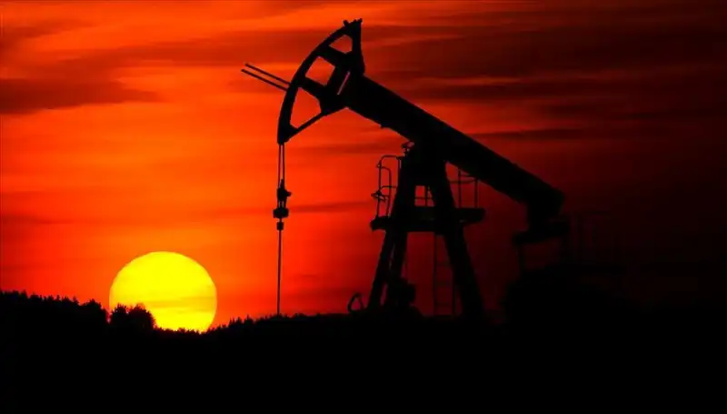 ABD'de Sondaj Kule Sayısında Sabit Kalma, Enerji Piyasalarını Nasıl Etkiliyor?