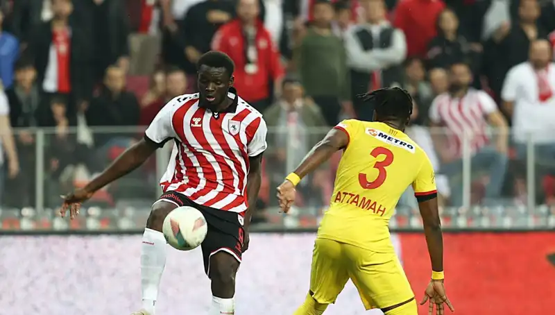 Samsunspor'un Hedefi: UEFA Avrupa Ligi'nde Gruplara Kalma Mücadelesi