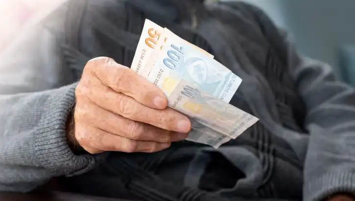 Emekli İkramiyesi 4 Bin TL Oluyor: Büyük Değişimin Detayları Genel Kurul'da Görüşülecek