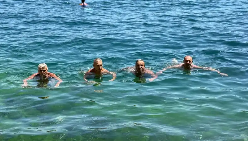 Yazın Zirve Noktası: Termometreler 36 Dereceyi Geçti, Plajlar Doldu Taştı