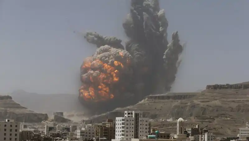 ABD'nin Yemen'de Yaptığı Hava Saldırısı: 5 Kişi Hayatını Kaybetti