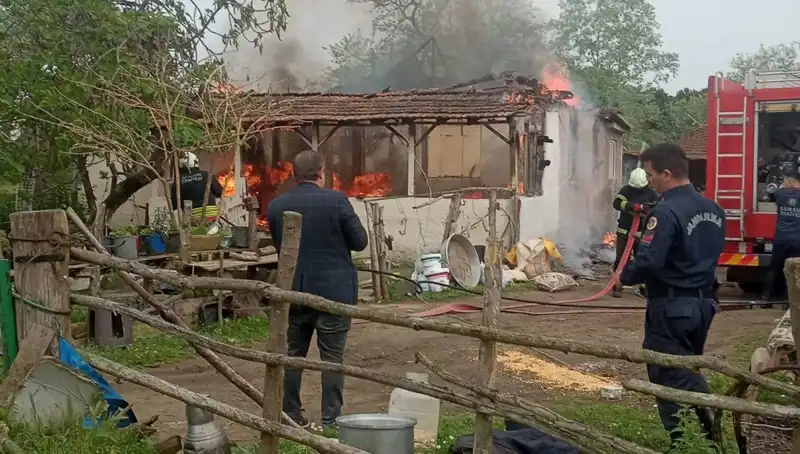 Elektrik Kontağından Yangın Çıktı: Olay Yerinde Şok Detaylar