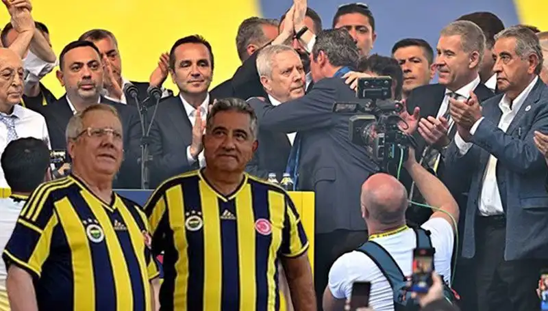Ali Koç'un Yönetimine Ters Düşen İstifa Çağrısı: Mahmut Uslu Ne Dedi?