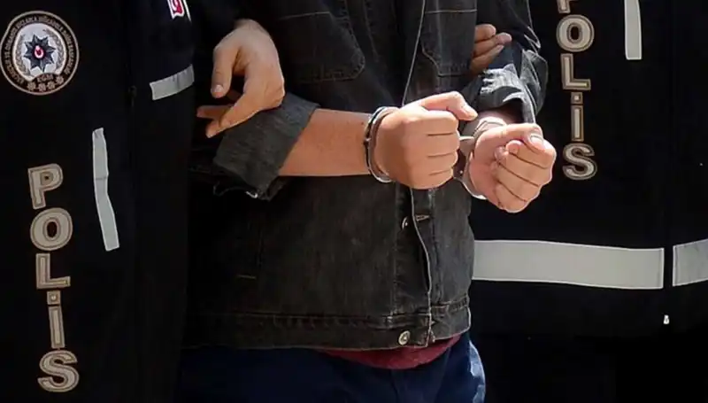 Türkiye'de 73 Torbacı Operasyonu: Uyuşturucu Çeteleri Çökertildi