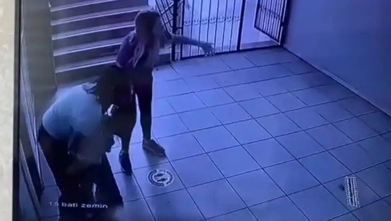 Öğretmenin Cesareti: Heimlich Manevrası İle Hayat Kurtaran Olay