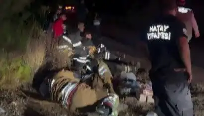 Hatay İtfaiyesinin Yorgunluk Molası: Cesur Ekip Mola Verdi