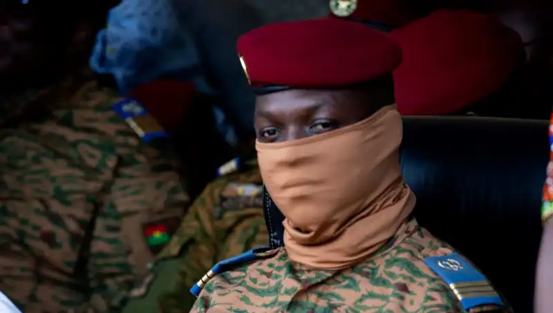 Burkina Faso'da Askeri Yönetimden Şok Açıklama: Darbe Girişimi Engellendi