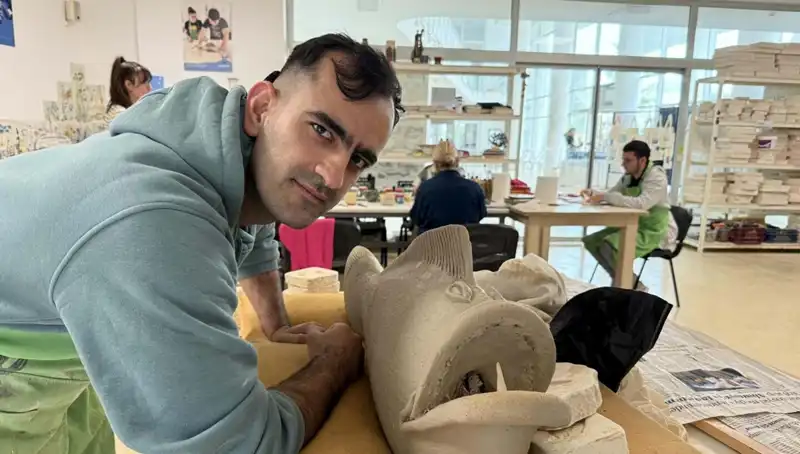 İşitme Engelli Rıfat Can, Engelleri Aşarak Başarıya Koşuyor