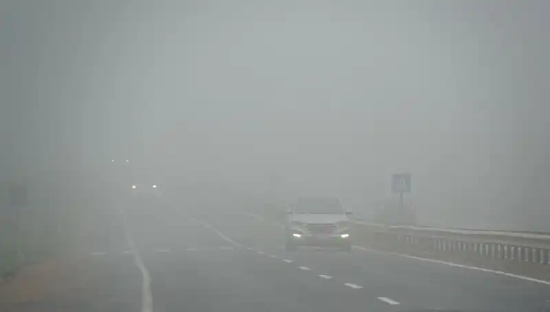 Tekirdağ’da Sis ve Yoğun Hava Koşulları, Görüş Mesafesini Sıfıra İndiriyor