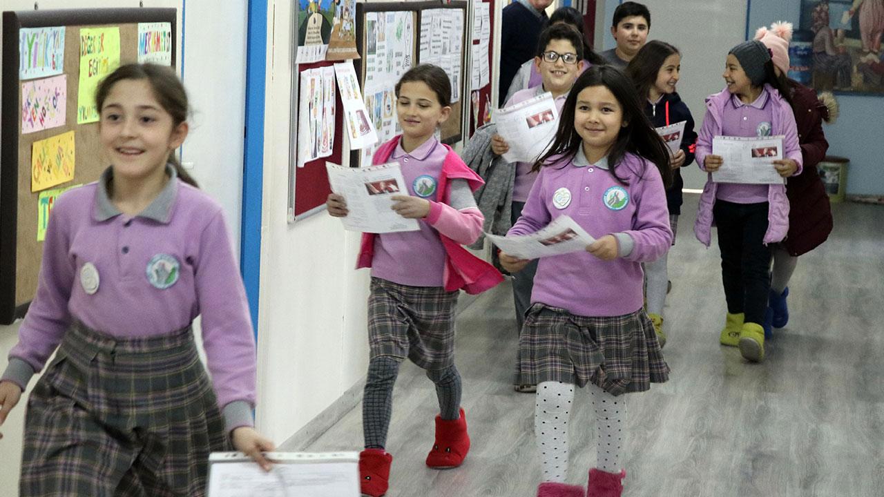 Karneler Dağıtılıyor!