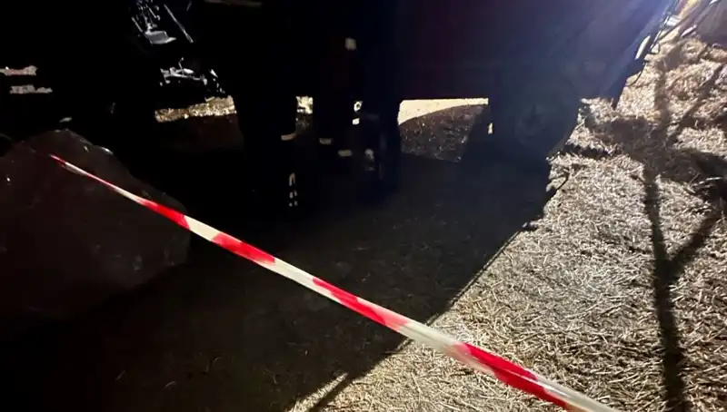 İzmir'de Korkunç Olay: Yem Karma Makinesinde Can Pazarı